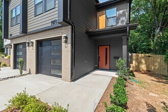 2025 Wilson Ave in Charlotte, NC - Building Photo - Building Photo