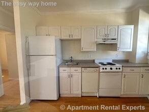 4 Bishop Allen Dr in Cambridge, MA - Foto de edificio - Building Photo