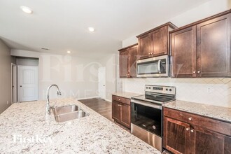 1086 Mountain Laurel Cir in Moody, AL - Building Photo - Building Photo
