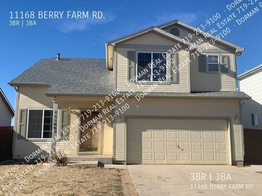 11168 Berry Farm Rd in Fountain, CO - Building Photo