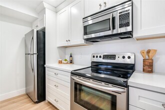 7920 NW 11th Ct in Plantation, FL - Building Photo - Building Photo