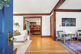 2631 46th Ave SW in Seattle, WA - Building Photo - Building Photo