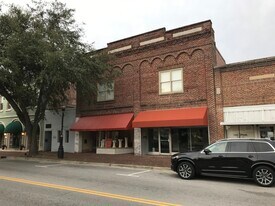 134 N Main St, Unit #202 in Sumter, SC - Building Photo