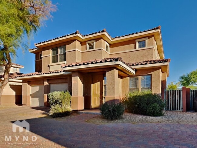 property at 13514 W Cypress St