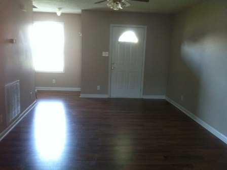 830 Flyer Ct in Oak Grove, KY - Building Photo - Building Photo