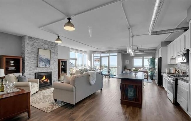 property at 132 Lakefront Blvd