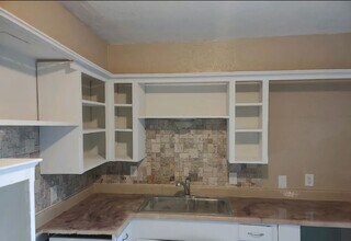 4013 Locust Dr in Midwest City, OK - Building Photo - Building Photo