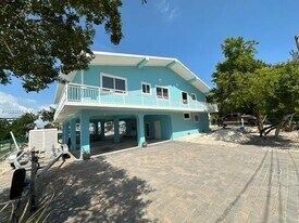 62 Waterways Dr in Key Largo, FL - Building Photo