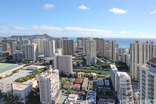 1631 Kapiolani Blvd in Honolulu, HI - Building Photo - Building Photo