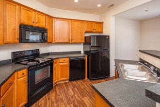 Chapman's Retreat in Spring Hill, TN - Building Photo - Interior Photo