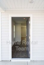 391 Coconut Dr in Bloomingdale, GA - Building Photo - Building Photo