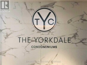 160 Flemington Rd in Toronto, ON - Building Photo - Building Photo