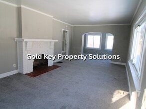 1628 Hst W 10th St in Anderson, IN - Building Photo - Building Photo