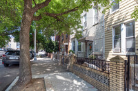 173 Meserole Ave in Brooklyn, NY - Building Photo - Building Photo