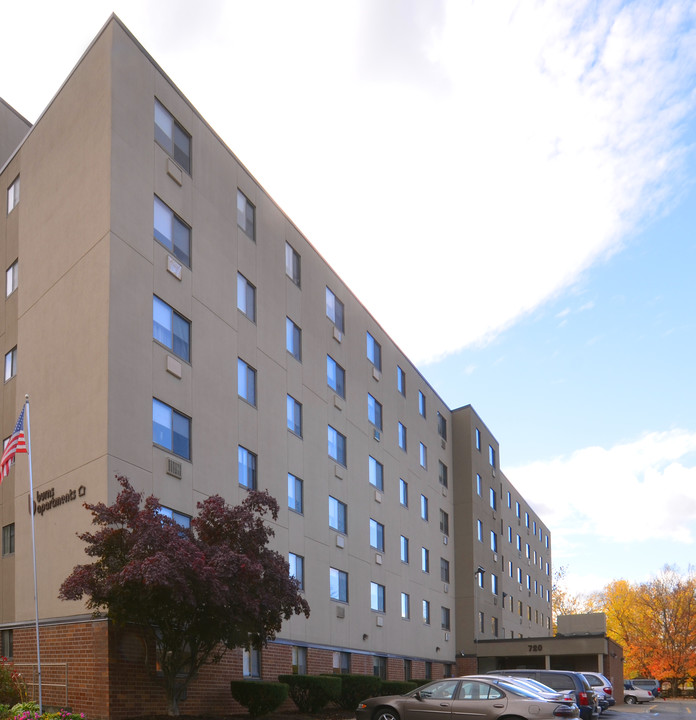 Burns Apartments in Troy, NY - Building Photo