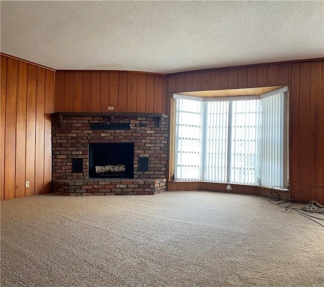 property at 209 NW 1st Ave