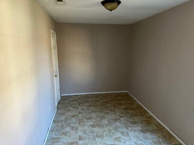 property at 618 Israel Rd