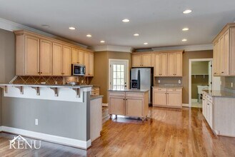 1338 Sweetwater Dr in Brentwood, TN - Building Photo - Building Photo