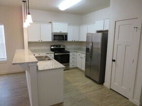 2102 9th St in Lubbock, TX - Foto de edificio - Building Photo