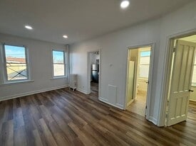 511 Union St in Schenectady, NY - Building Photo