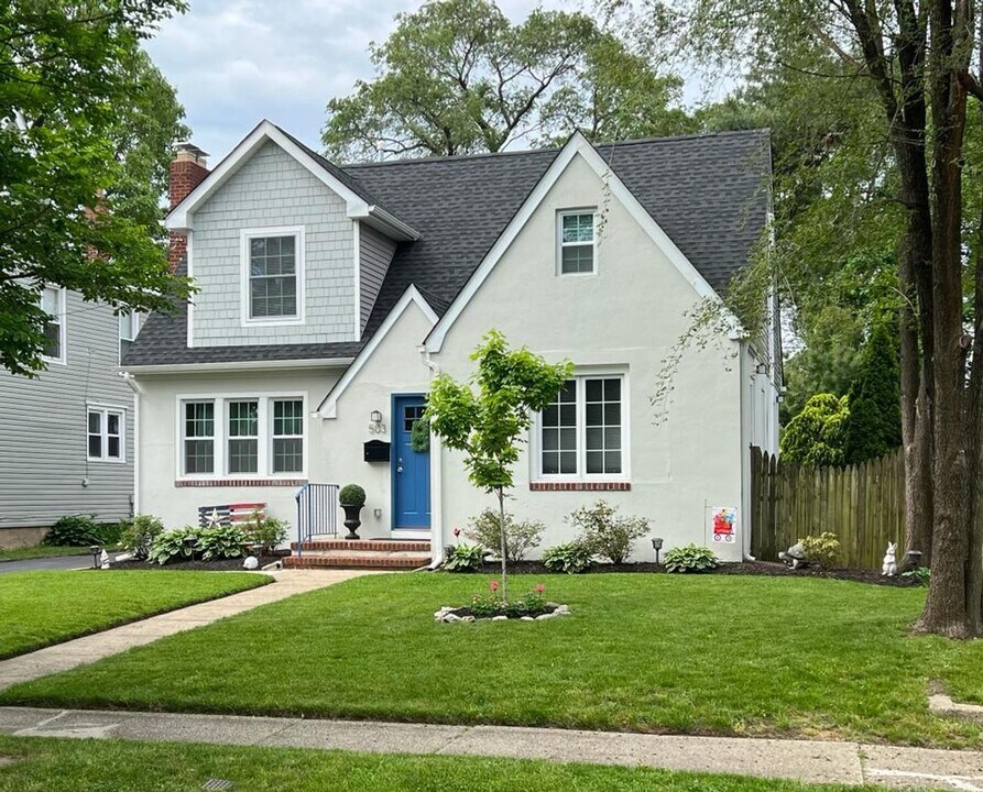 503 Garfield Ave in Palmyra, NJ - Building Photo