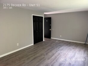 2175 Decker Rd in Walled Lake, MI - Building Photo - Building Photo