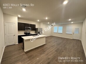 6003 Holly Spg Rd in Princeton, TX - Building Photo - Building Photo