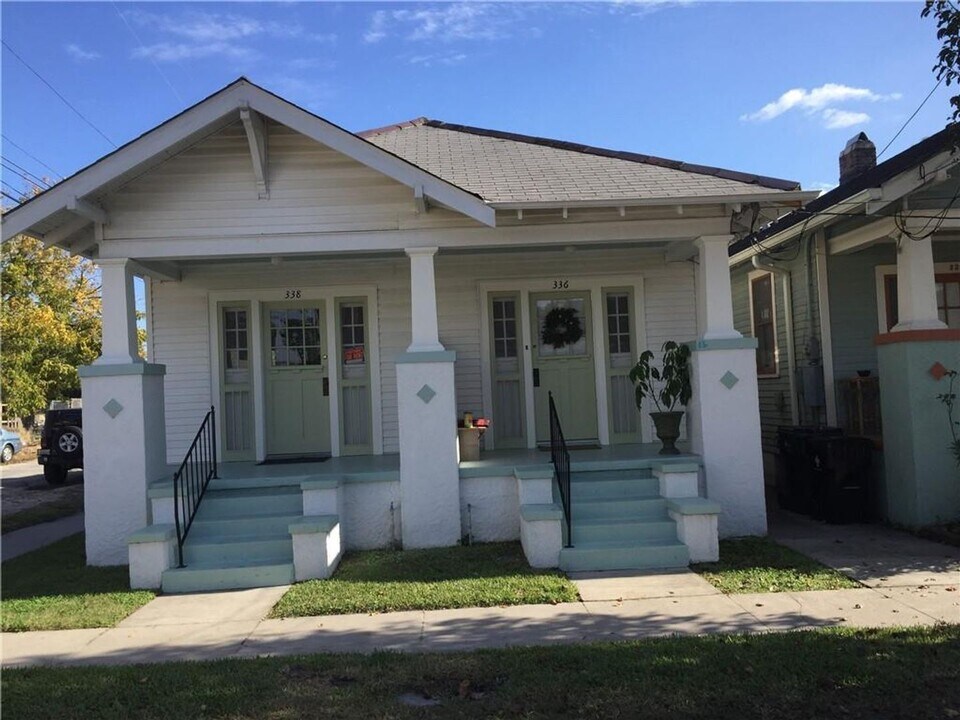 336-338 N Bernadotte St in New Orleans, LA - Building Photo