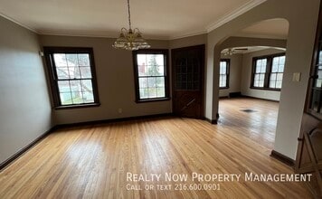 18220 Winslow Rd in Shaker Heights, OH - Building Photo - Building Photo