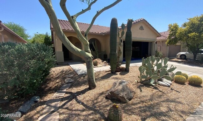 property at 39519 N White Tail Ln