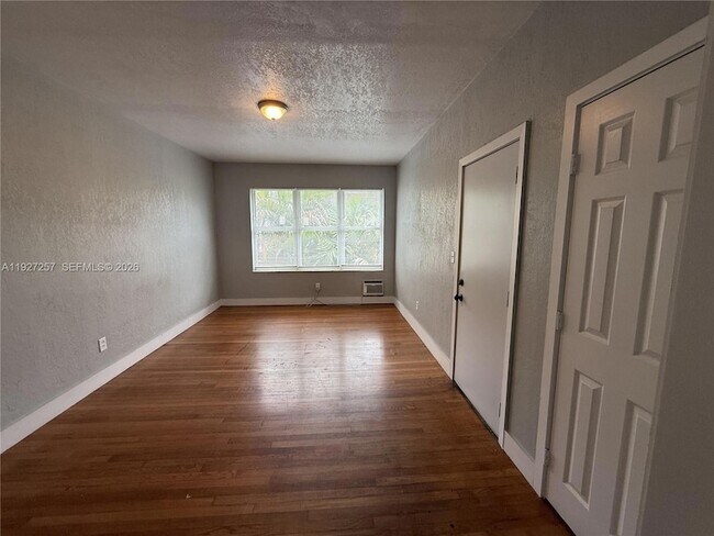 property at 315 W 28th St