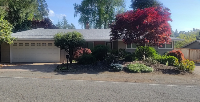 property at 5269 SW Dosch Rd
