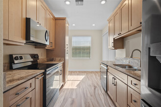 7543 SW Herrington Ln in Stuart, FL - Building Photo - Building Photo