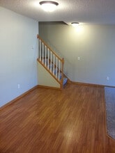 2613 Yellowstone Dr in Hastings, MN - Building Photo - Building Photo