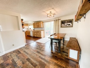 145 Sunset Dr in Livingston, MT - Building Photo - Building Photo