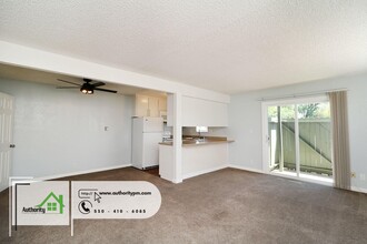 2230 Howard St, Unit Unit 1 in Anderson, CA - Building Photo - Building Photo