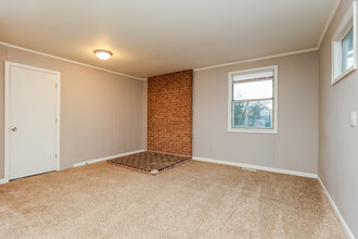 459 Kelly Ln in Clarksville, TN - Building Photo - Building Photo