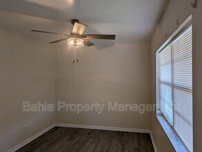 8944 Temple Terrace Hwy in Tampa, FL - Building Photo - Building Photo
