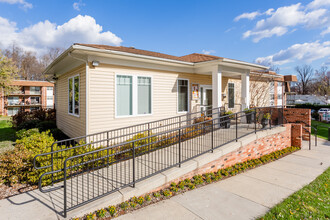 Randolph Square Apartments in Rockville, MD - Building Photo - Building Photo