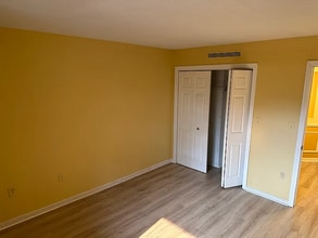 165 Cottage St, Unit #405 in Chelsea, MA - Building Photo - Building Photo