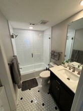 306 S Cedar St in Charlotte, NC - Building Photo - Building Photo