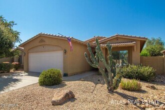 13723 W Maui Ln in Surprise, AZ - Building Photo - Building Photo