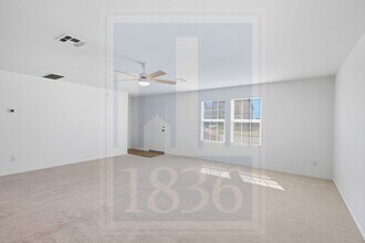 141 Texas Angel Wy in Jarrell, TX - Building Photo - Building Photo