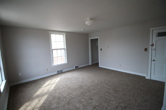 37 Avondale Ave-Unit -37 Avondale, Lower in Columbus, OH - Foto de edificio - Building Photo