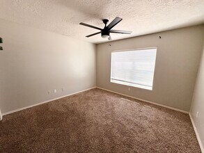 4626 N Backstretch Rd in Hobbs, NM - Building Photo - Building Photo