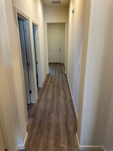 6200 Chavez Ct in Riverbank, CA - Building Photo - Building Photo