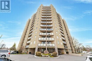 2 Westney Rd N in Ajax, ON - Building Photo
