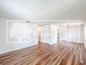 246 Mary Catherine Ct in Lakeland, FL - Foto de edificio - Building Photo