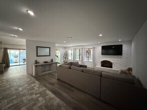 3668 28th St E in Highland, CA - Building Photo - Building Photo