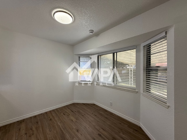 5222 Tom Stafford Dr in San Antonio, TX - Building Photo - Building Photo